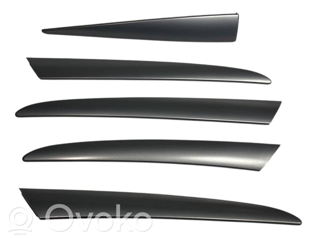 Комплект обивки сидений и дверей