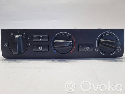 Gaisa kondicioniera / klimata kontroles / salona apsildes vadības bloks (salonā)