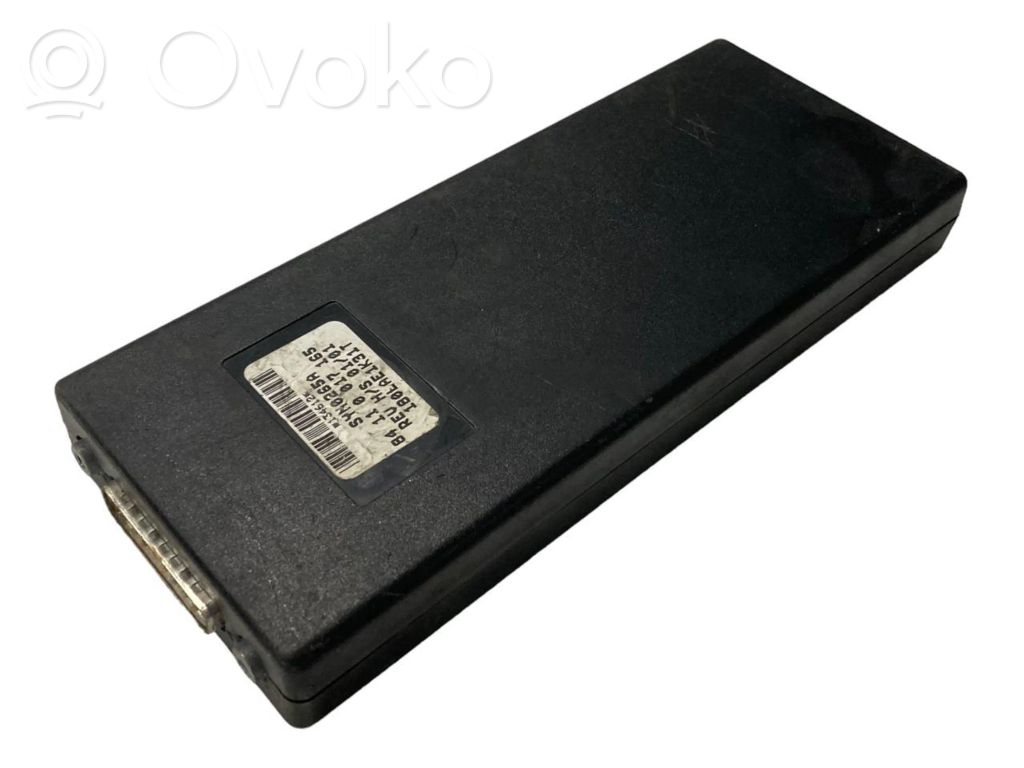 Tālruņa vadības bloks