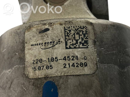 Stūresrata ass krustsavienojums