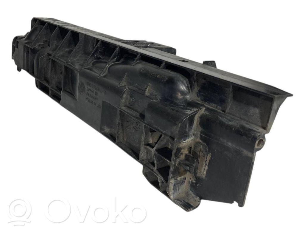 Radiatora (-u) turētājs / kronšteins