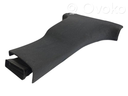 (B) statņa dekoratīvā apdare (apakšdaļa)