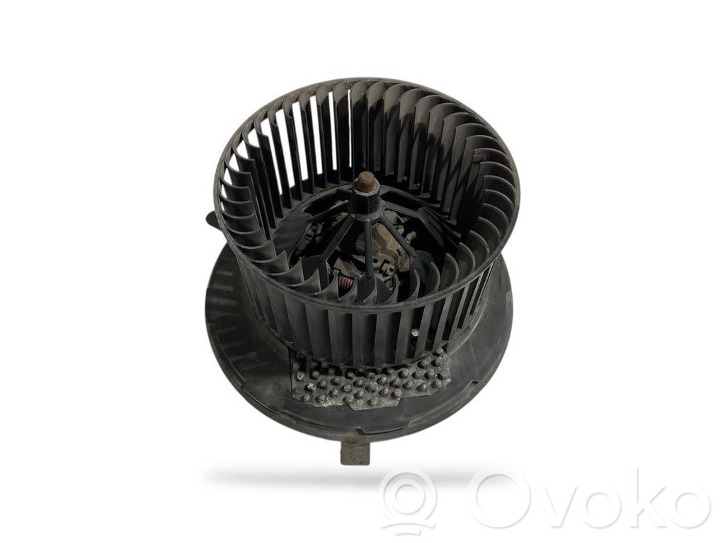 Mazā radiatora ventilators
