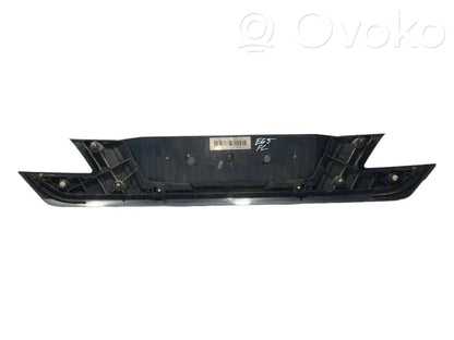 Trunk decorative trim