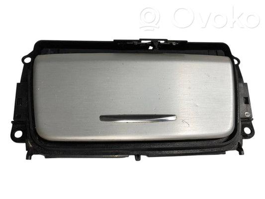 Ashtray (front)