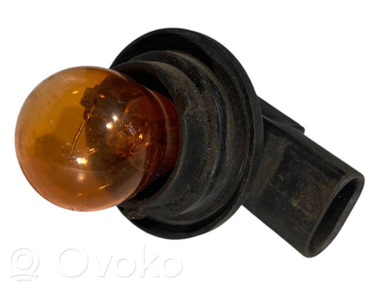 Priekšējā luktura spuldzīte