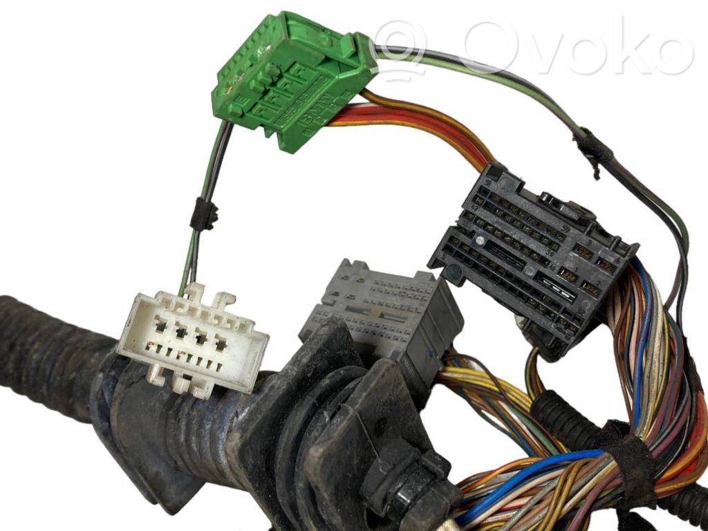 Dzinēja vadu instalācija