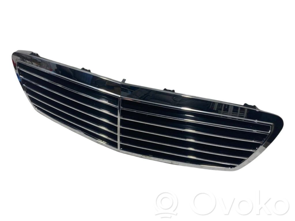 Augšējais režģis