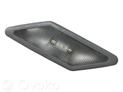 Aizmugurējo vietu apgaismojums