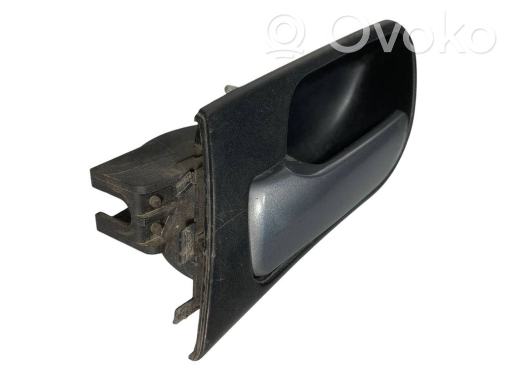 Internal opening handle