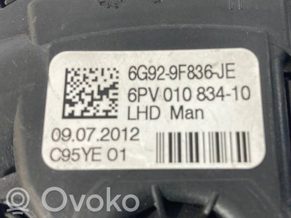 Akseleratora pedālis