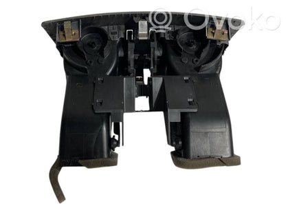 Aizmugurējā gaisa - ventilācijas reste