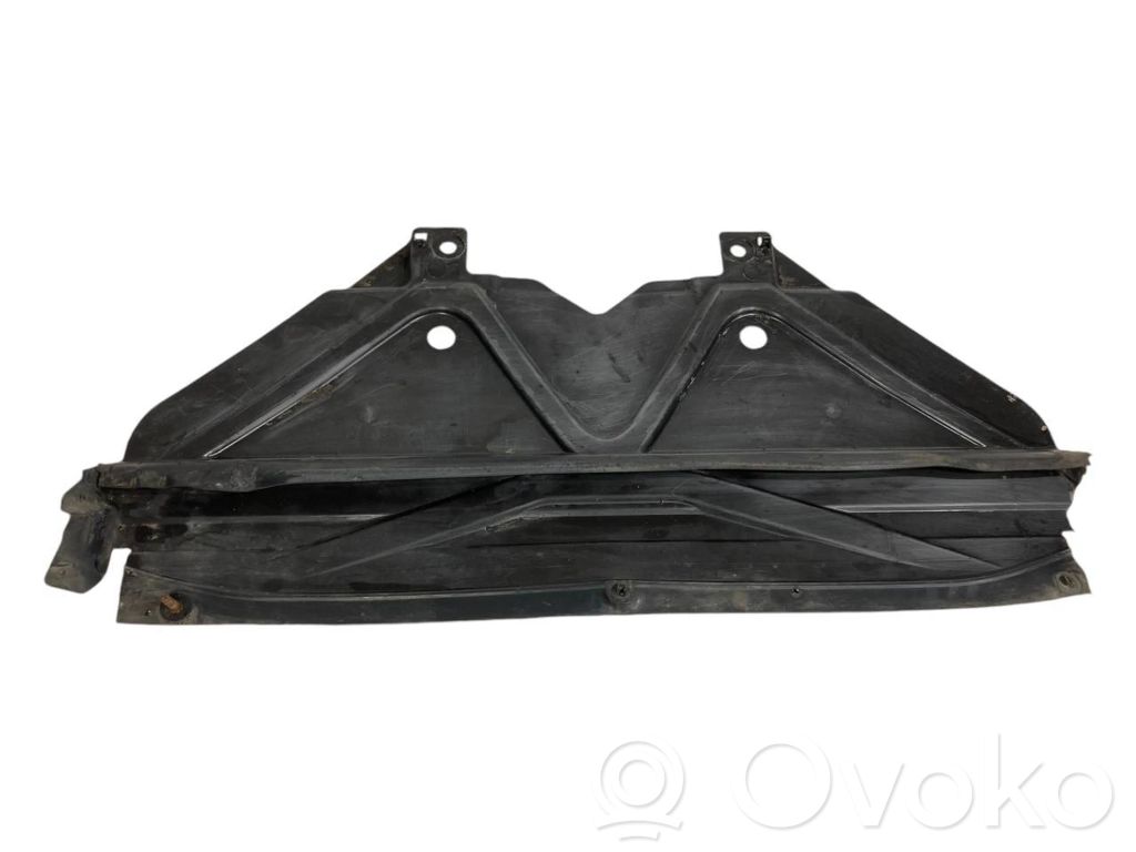 Bampera apakšas aizsargs