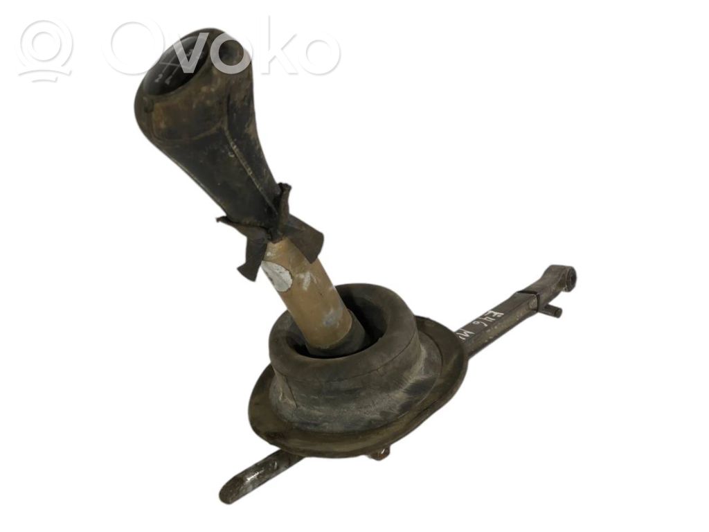 Pārslēgšanas mehanisms (kulisa)