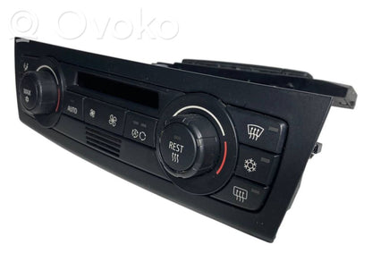 Air conditioning / climate control / interior heating control unit (in the passenger compartment)