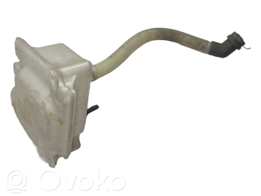 Logu šķidruma tvertne