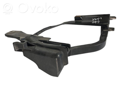 Priekšējā luktura turētājs