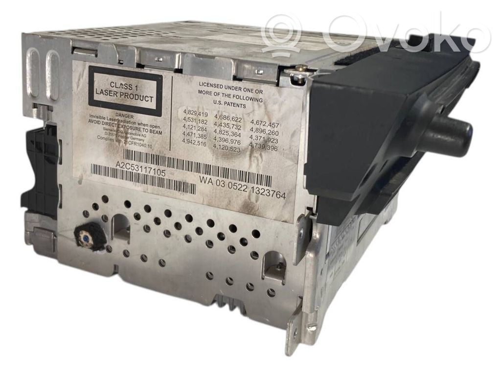 Radio / CD/DVD atskaņotājs / navigācija