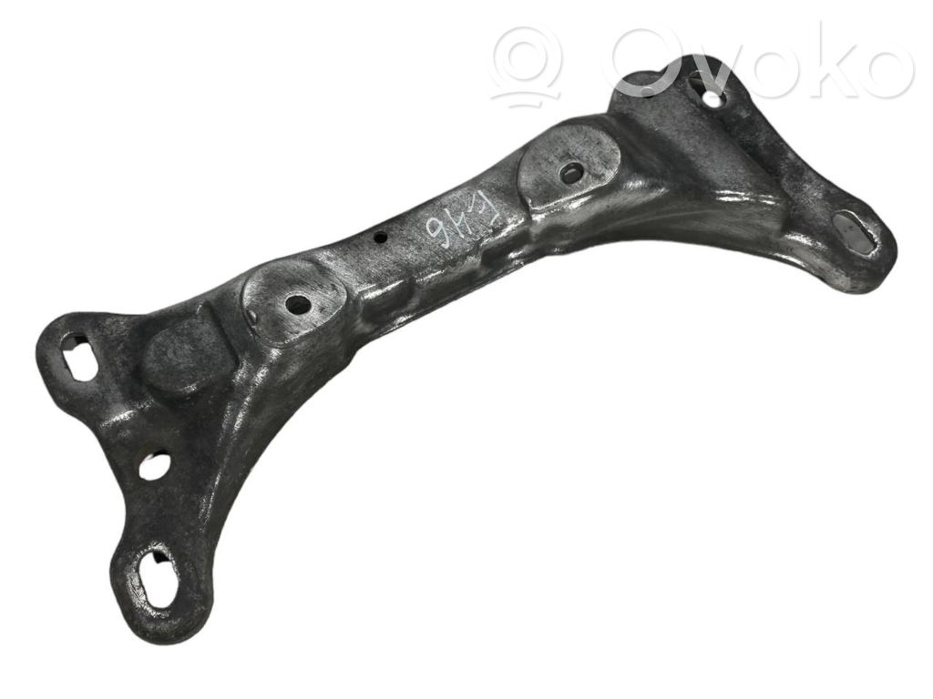 Кронштейн крепления трансмиссии