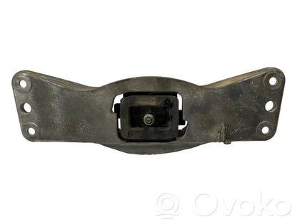 Transmission mounting bracket