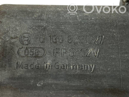 Priekšpusē elektriskā loga pacelšanas mehānisma komplekts