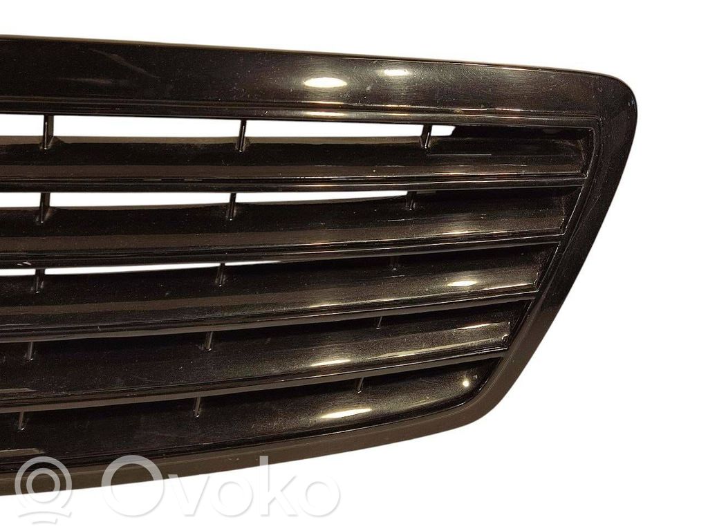 Priekšējais režģis