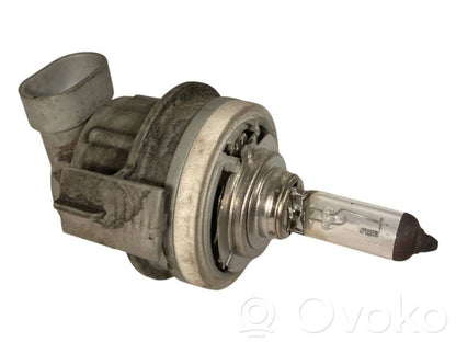 Priekšējā luktura detaļa