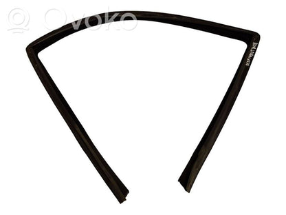 Aizmugurē apdares gumija (virsbūvē)