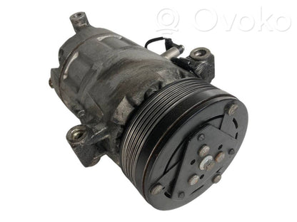 Air conditioner compressor (pump)