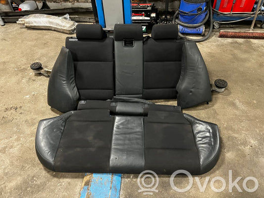 Rear seat
