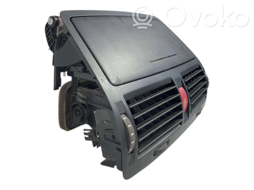 Centrālais gaisa ventilācijas režģis