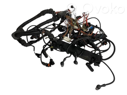 Dzinēja vadu instalācija