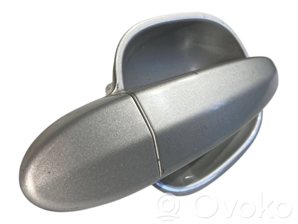 External opening handle