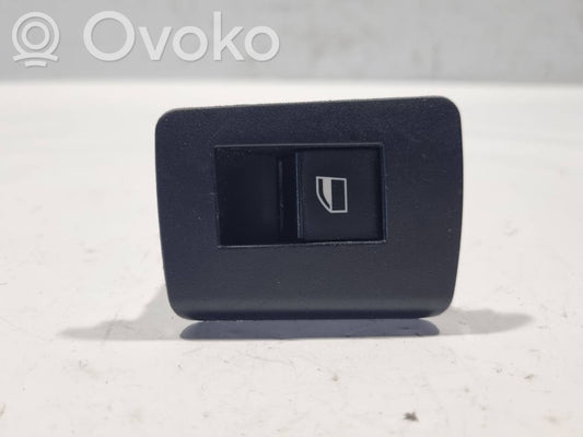 Power window switch