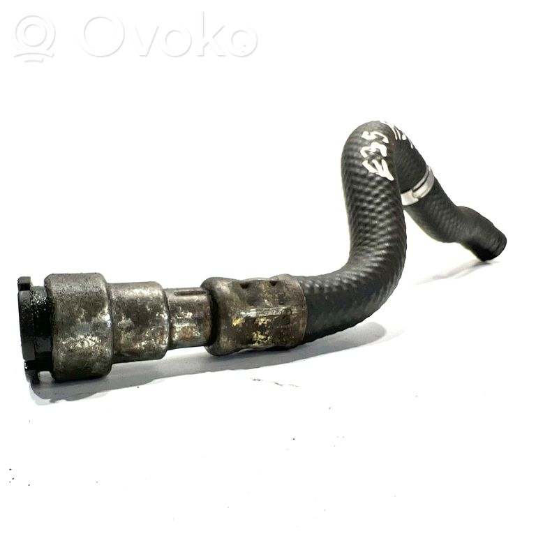 Stūres pastiprinātāja šļūtene (-es) / caurulīte (-es)