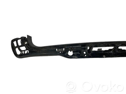 Rear bumper mounting bracket