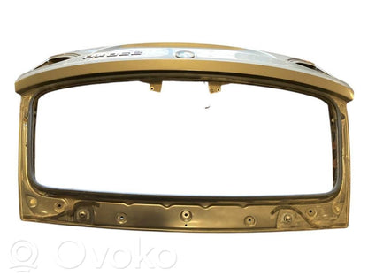 Aizmugurējais pārsegs (bagāžnieks)