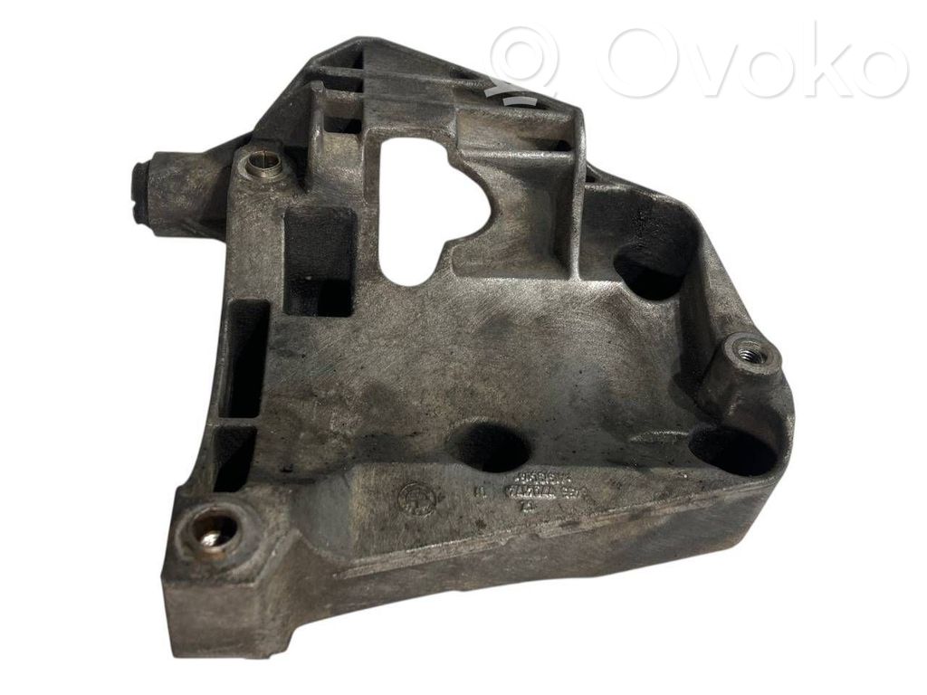 Gaisa kondicionēšanas kompresora stiprinājums