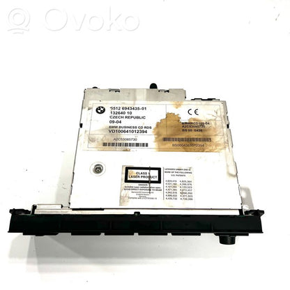 Radio / CD/DVD atskaņotājs / navigācija