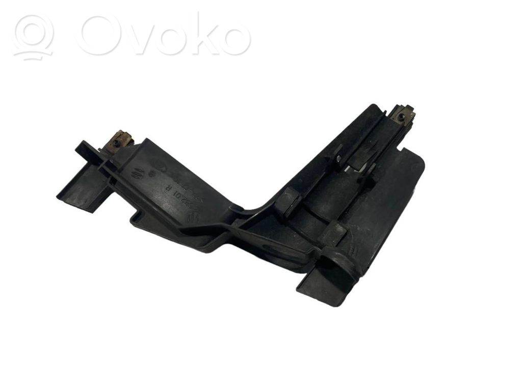 Держатель фары