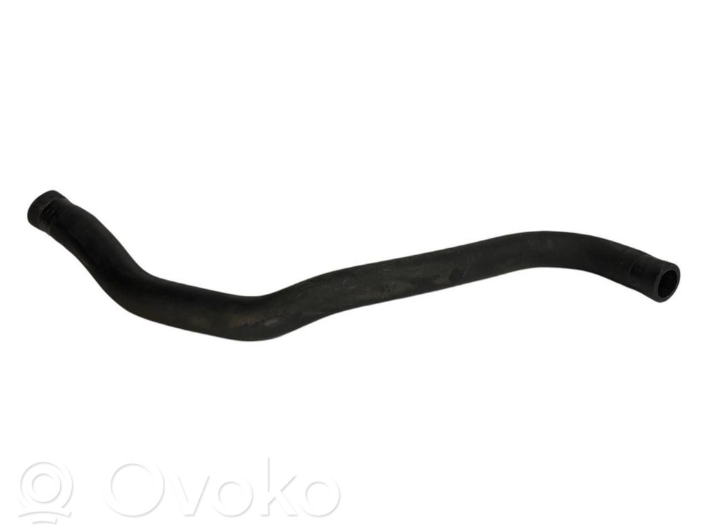 Caurulīte (-es) / šļūtene (-es)