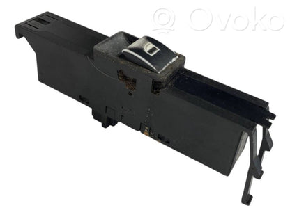 Elektrisko logu slēdzis