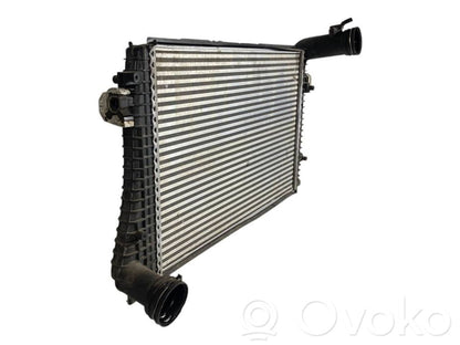 Starpdzesētāja radiators