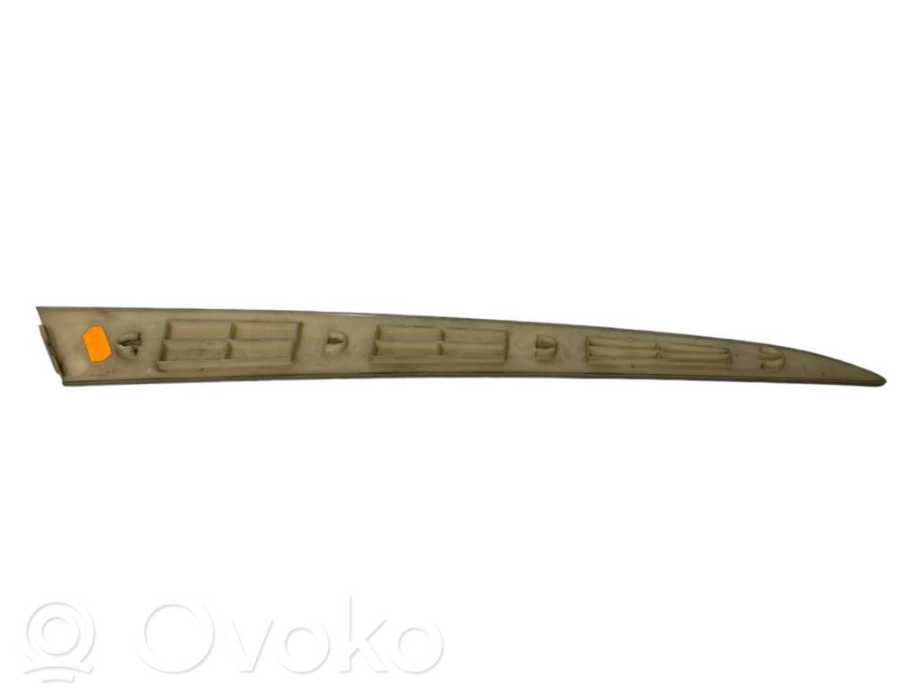 Украшение спины