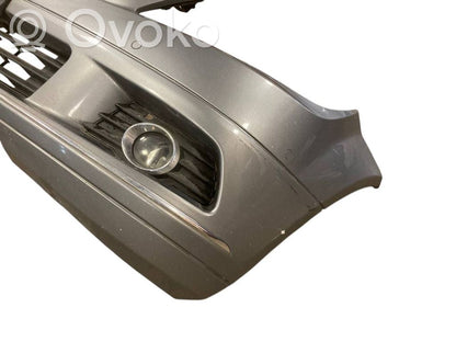 Передний бампер