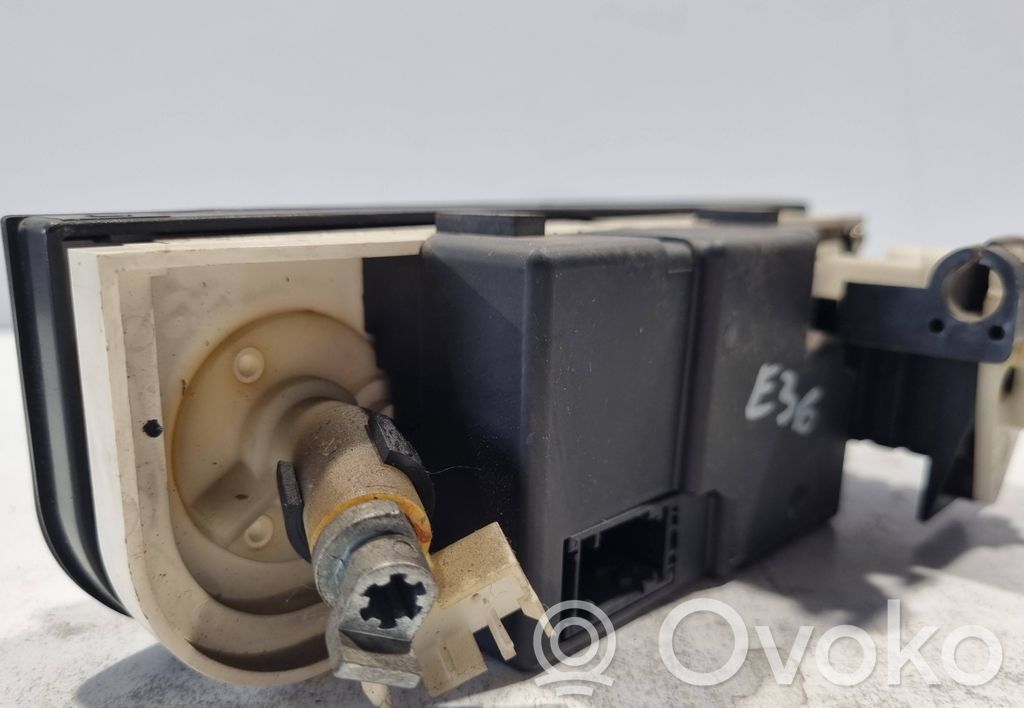 Блок управления кондиционером/климат-контролем/отоплением салона (в салоне)