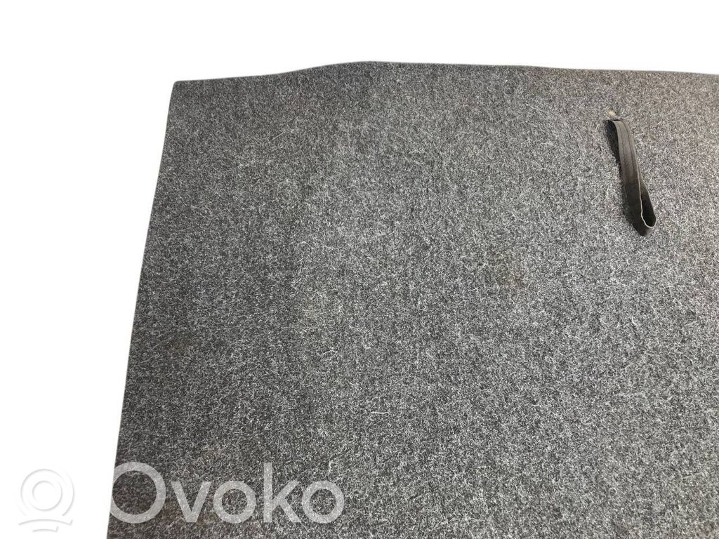 Bagāžnieka paklājiņš