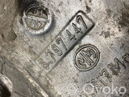 Rear wheel hub shaft joint (stupica, capfa)