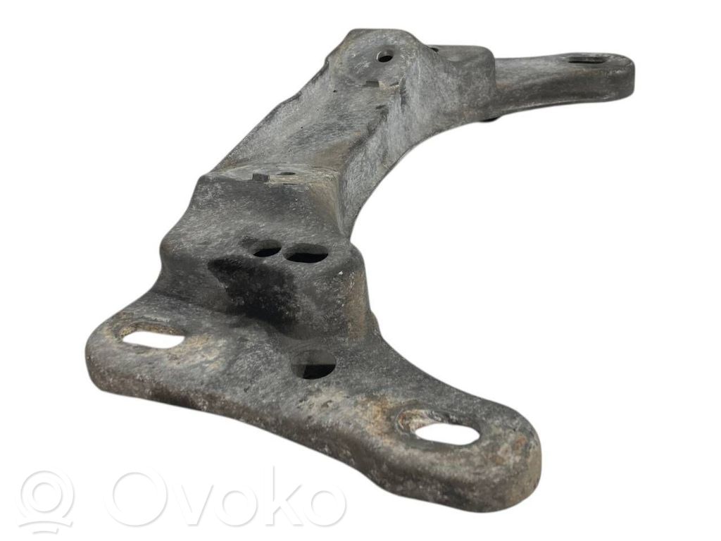 Pārnesumkārbas stiprinājuma kronšteins