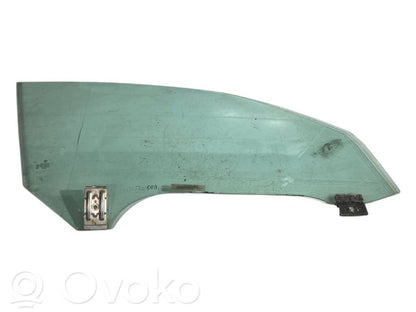 Priekšējo durvju stikls(divdurvju mašīnas)